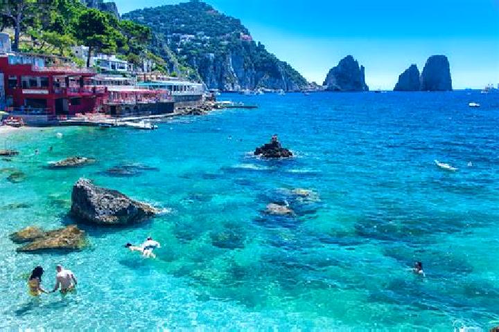 Victoria, 24 — Escort in Capraia e Limite, Italy