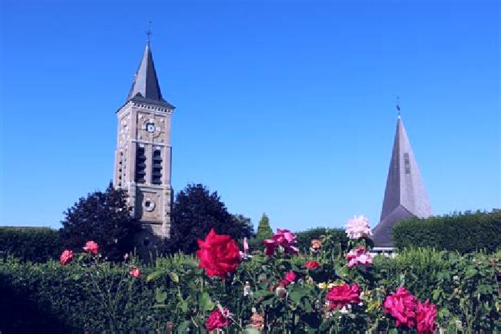 Victoria, 24 — Escort in Grisy-Suisnes, France