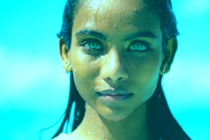 Victoria, 25, a auburn blue-eyed indian companion based in Sobradiel. Offering GFE, Tantra, Striptease. Available for incall and outcall, day and evening dates.
