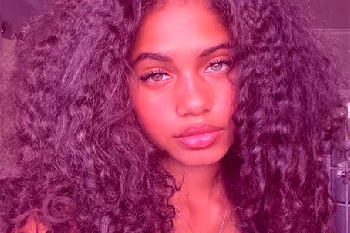Victoria, 25, a black grey-eyed ebony companion based in Baardheere. Offering 69, A-Level, Couples. Available for incall and outcall, day and evening dates.