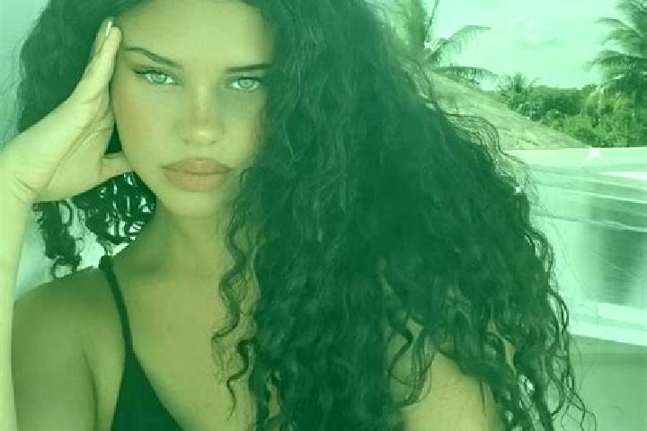 Victoria, 25, a black grey-eyed latina companion based in Ribnik. Offering Girlfriend Experience, Striptease, Travel Companion, Massage, Fetish. Available fo...