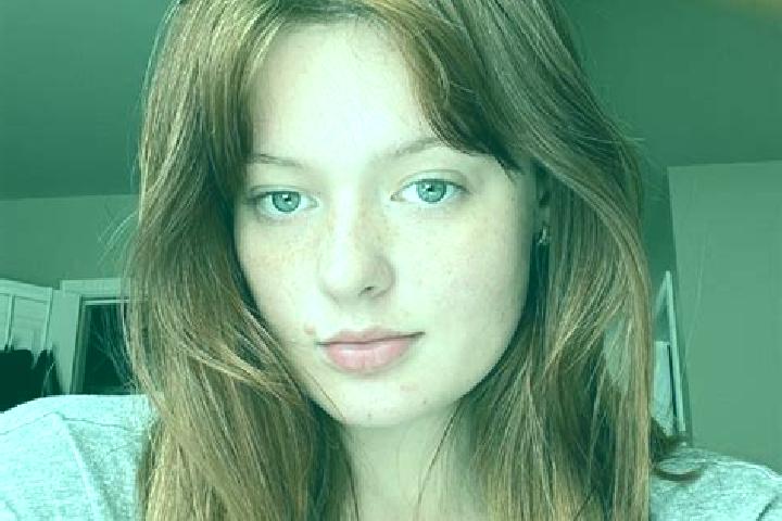 Victoria, 25, a red green-eyed mixed companion based in Coon Rapids. Offering Erotic Massage, OWO, Domination. Available for incall and outcall, overnight bo...