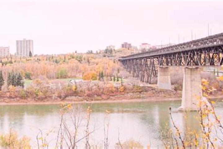 Victoria, 25 — Escort in High Level, Canada