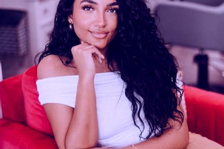 Victoria, 25 — Escort in Zayda, Morocco