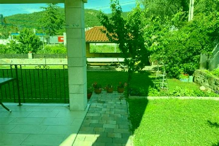 Victoria, 25 — Escort in Zgornje Duplje, Slovenia