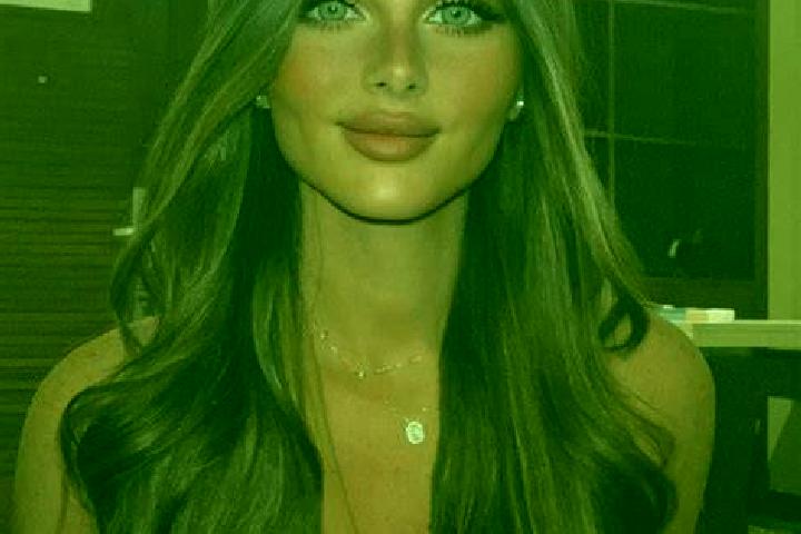 Victoria, 26, a brunette dark-eyed ebony companion based in Crispi Cavour. Offering Domination, Striptease, Overnight, Deep French Kissing. Available for inc...