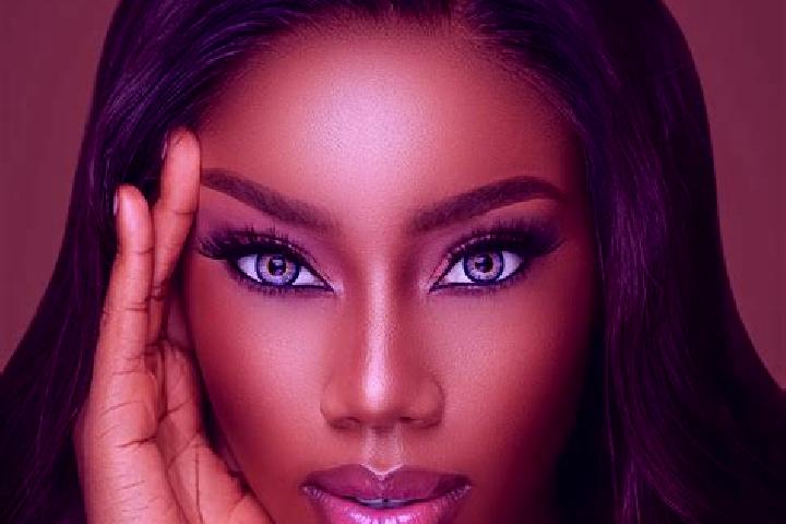 Victoria, 26, a chestnut blue-eyed ebony companion based in Cadirli. Offering Fetish, Roleplay, Deep French Kissing. Available for incall and outcall, overni...
