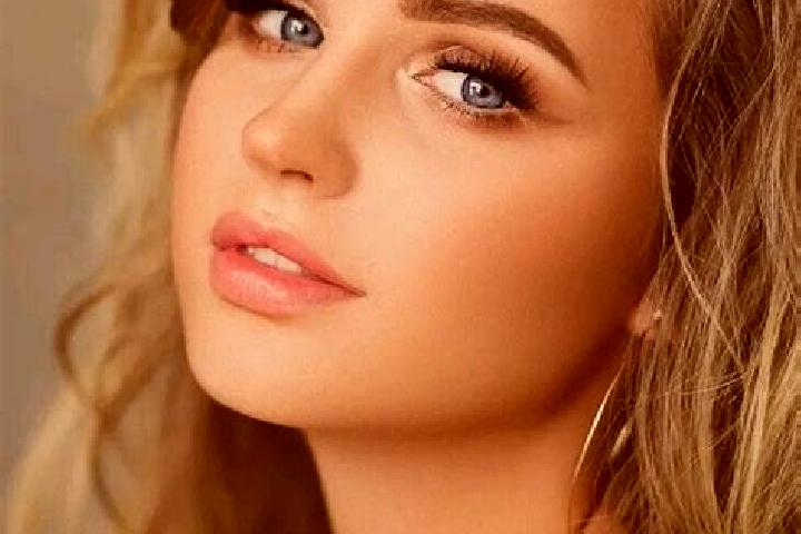 Victoria, 26, a dark blonde blue-eyed slavic companion based in Yiwa. Offering GFE, BDSM, CIM. Available for incall and outcall, overnight bookings available.