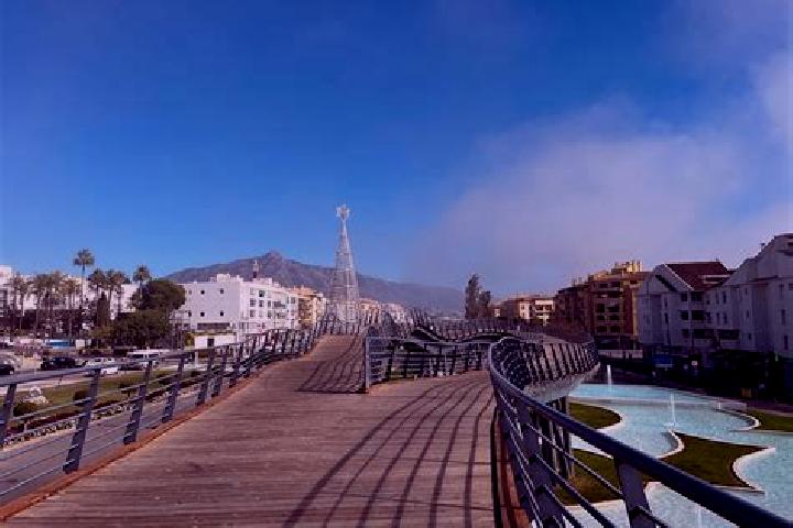 Victoria, 26 — Escort in Campo de San Pedro, Spain