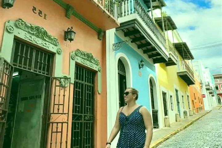 Victoria, 26 — Escort in Puerto Yuca, Colombia