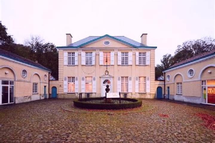 Victoria, 26 — Escort in Sint-Ulriks-Kapelle, Belgium