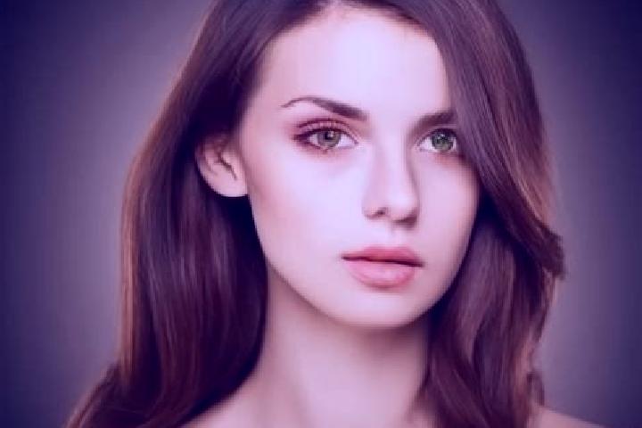 Victoria, 27, a auburn amber-eyed european companion based in Delok. Offering Fetish, Party Girl, Deep French Kissing. Available for incall and outcall, day ...
