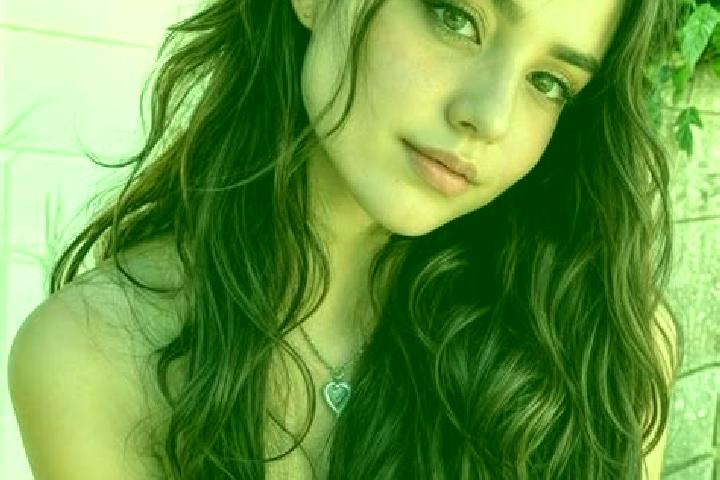 Victoria, 27, a brunette hazel-eyed middle eastern companion based in Falaisia. Offering Duos, OWO, Erotic Massage, Travel Companion, BDSM. Available for inc...