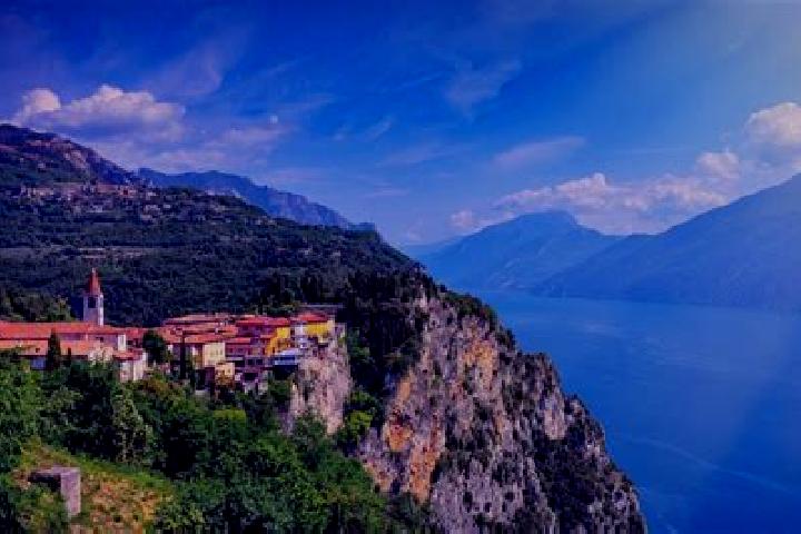 Victoria, 27 — Escort in Cesano Maderno, Italy