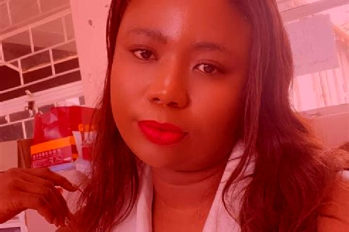 Victoria, 27 — Escort in Kutloanong, South Africa