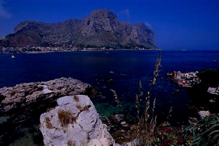 Victoria, 27 — Escort in Sferracavallo, Italy