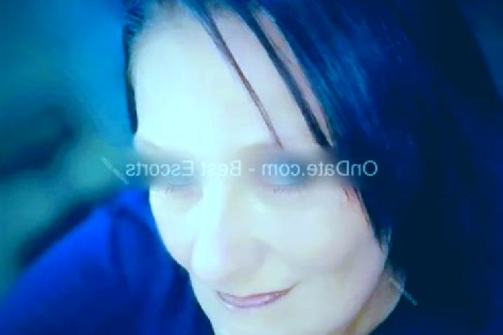 Victoria, 27 — Escort in West Longview, United States