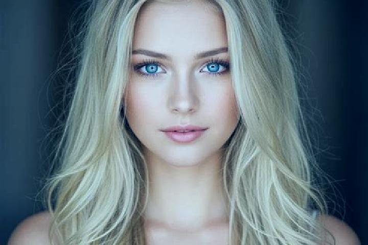 Victoria, 28, a blonde brown-eyed mixed companion based in Konanmoukro. Offering A-Level, 69, GFE, Duos. Available for incall and outcall, overnight bookings...