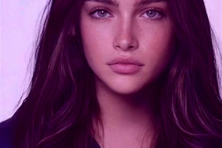 Victoria, 29, a brunette blue-eyed mediterranean companion based in Orcemont. Offering Deep French Kissing, CIM, GFE, Fetish, Erotic Massage. Available for i...