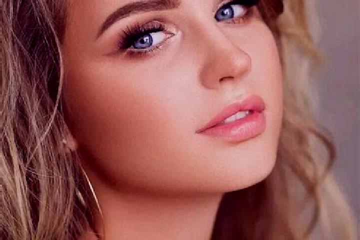 Victoria, 29, a dark blonde blue-eyed european companion based in Tebesbest. Offering Girlfriend Experience, OWO, Prostate Massage, A-Level. Available for in...