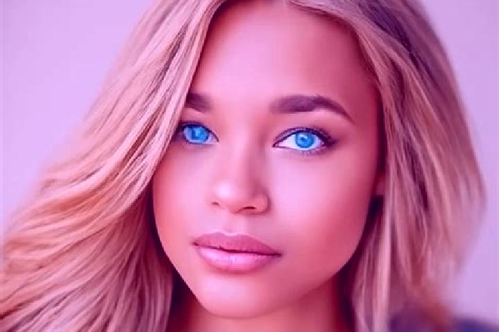 Victoria, 29, a dark blonde blue-eyed latina companion based in Mapusa. Offering A-Level, Striptease, Domination, Roleplay. Available for incall and outcall,...