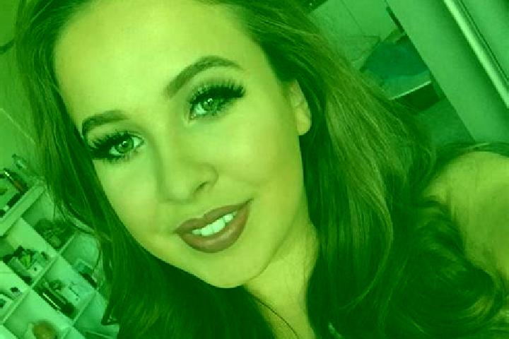 Victoria, 29, a dark blonde hazel-eyed mediterranean companion based in Topakli. Offering Overnight, Deep French Kissing, Massage. Available for incall and o...