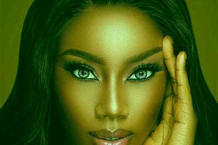 Victoria, 29, a red blue-eyed ebony companion based in Abel Figueiredo. Offering Duos, 69, Massage. Available for incall and outcall, day and evening dates.