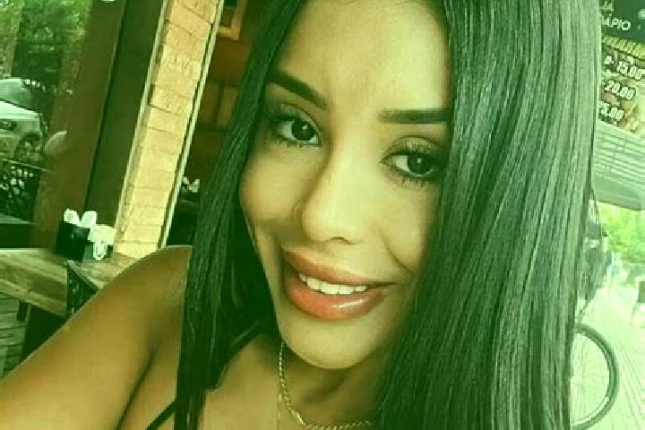 Victoria, 29 — Escort in Barao de Antonina, Brazil