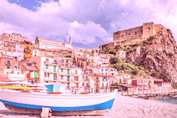 Victoria, 29 — Escort in Cirella, Italy