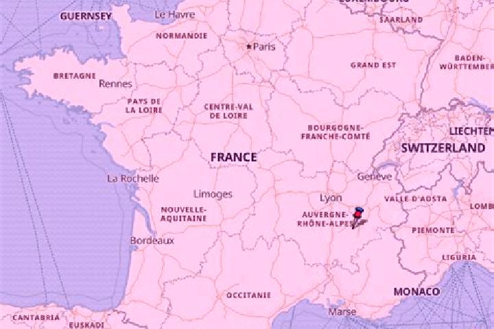Victoria, 29 — Escort in Gommecourt, France