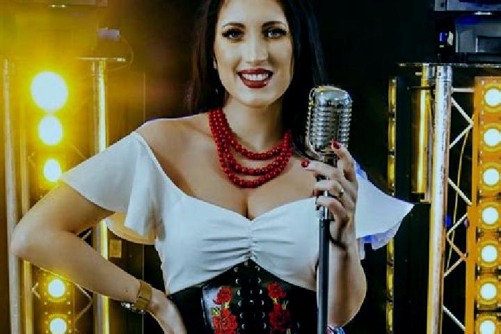 Victoria, 29 — Escort in Siabry, Ukraine