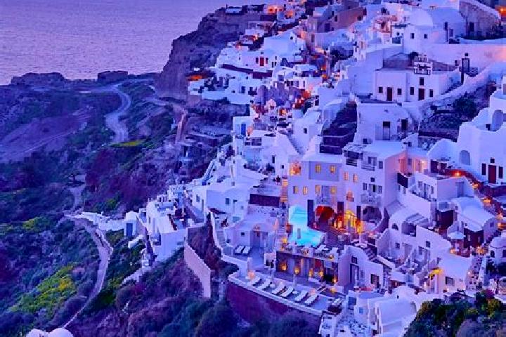 Victoria, 30 — Escort in Aroania, Greece