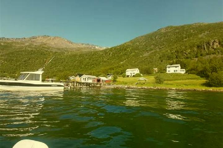 Victoria, 30 — Escort in Burfjord, Norway