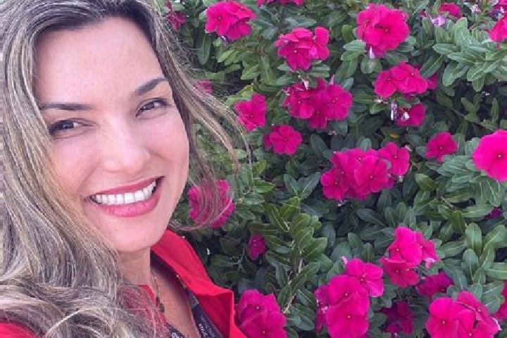 Victoria, 30 — Escort in Graca, Brazil
