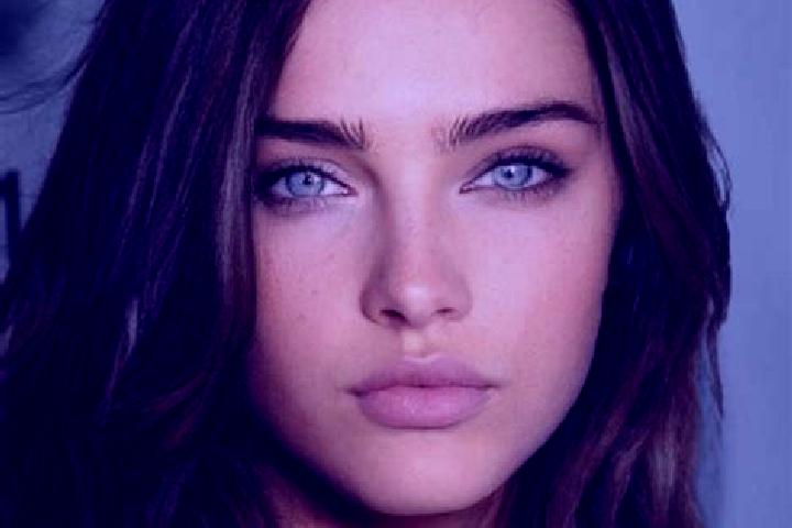 Victoria, 31, a brunette brown-eyed caucasian companion based in Jayabakti. Offering BDSM, CIM, GFE, Striptease, Deep French Kissing. Available for incall an...