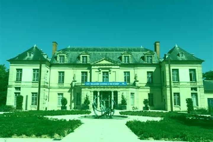 Victoria, 31 — Escort in Conde-en-Brie, France