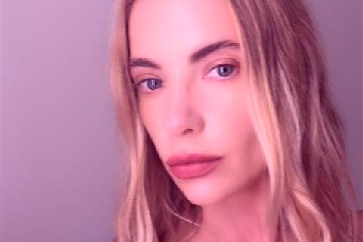 Victoria, 31 — Escort in Newnham, Australia