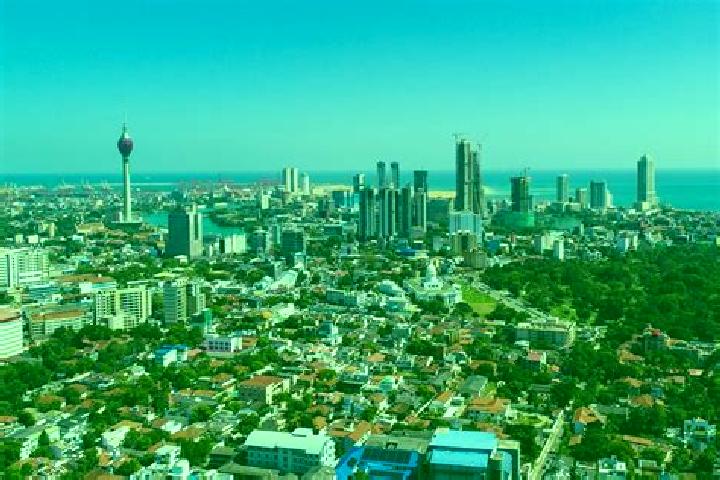 Victoria, 31 — Escort in Urawatawangoda, Sri Lanka