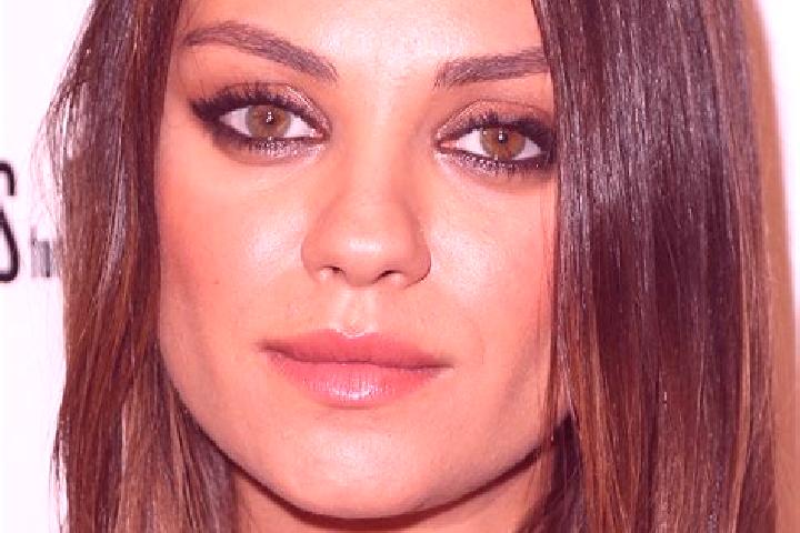 Victoria, 32, a auburn hazel-eyed ebony companion based in Pasirdalem. Offering Striptease, GFE, Party Girl. Available for incall and outcall, overnight book...