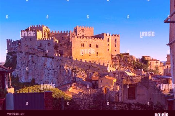 Victoria, 32 — Escort in Caccamo, Italy