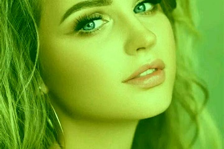 Victoria, 33, a dark blonde blue-eyed mediterranean companion based in Dautillos. Offering BDSM, Erotic Massage, Overnight, A-Level, Domination. Available fo...