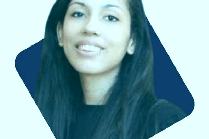 Victoria, 33 — Escort in Setques, France