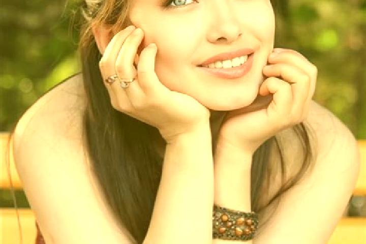 Victoria, 34, a red blue-eyed asian companion based in Sessa Cilento. Offering Deep French Kissing, GFE, Fetish, BDSM. Available for incall and outcall, over...