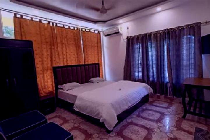 Victoria, 34 — Escort in Bokakhat, India