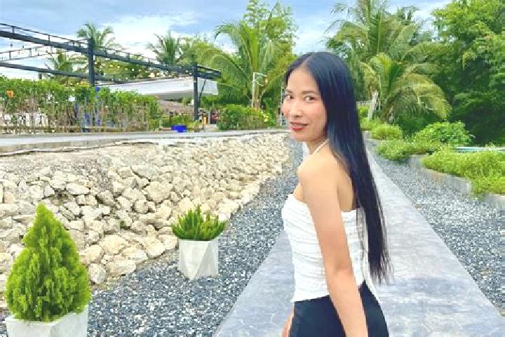 Victoria, 34 — Escort in Fak Tha, Thailand