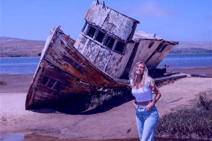 Victoria, 34 — Escort in Point Reyes Station, United States