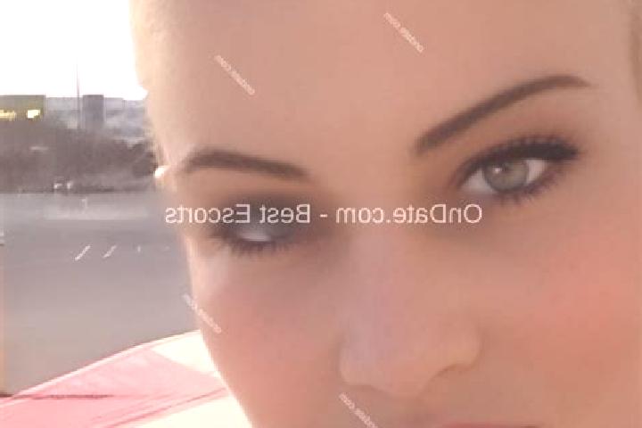 Victoria, 34 — Escort in Prunedale, United States