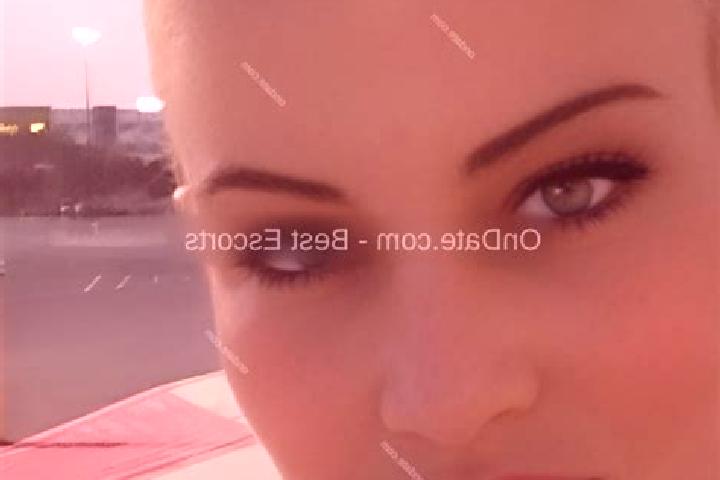 Victoria, 34 — Escort in Shanmuqiao, China