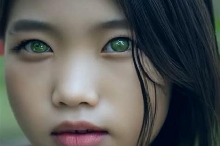 Victoria, 35, a chestnut green-eyed asian companion based in Zongga. Offering Party Girl, CIM, Overnight, Erotic Massage, BDSM. Available for incall and outc...