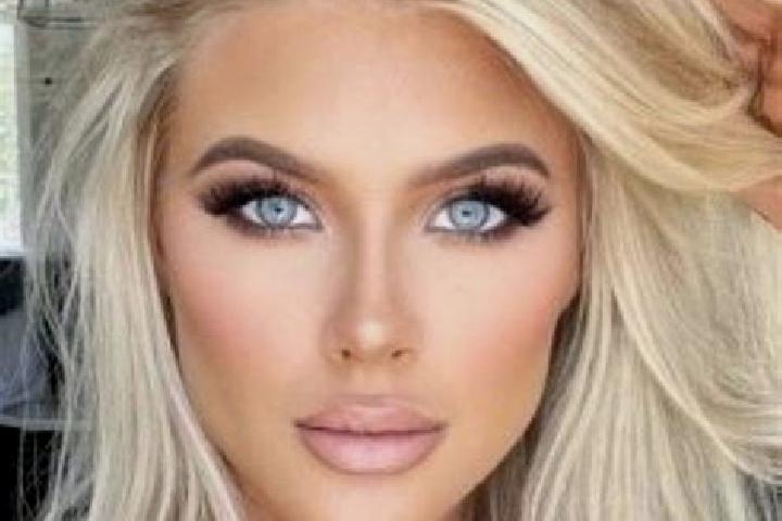 Victoria, 35, a platinum blonde blue-eyed mixed companion based in Sangeorz-Bai. Offering Roleplay, Erotic Massage, Tantra, CIM, BDSM. Available for incall a...